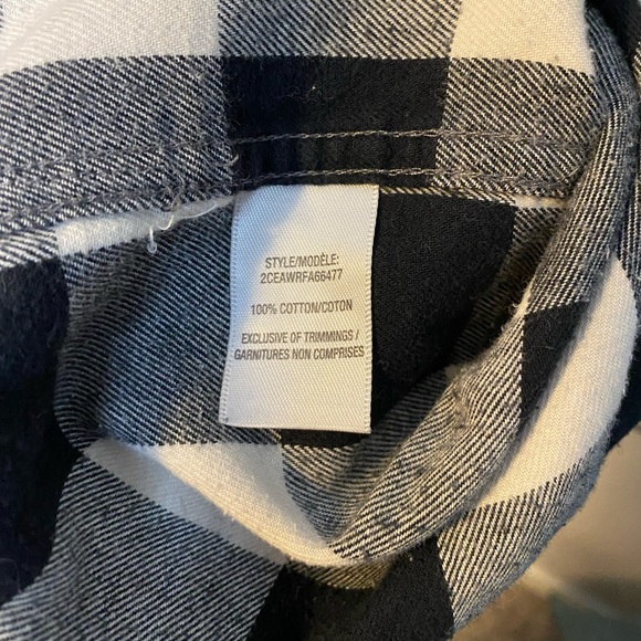 WindRiver Plaid Button Up Flannel Shirt - Picture 6 of 6